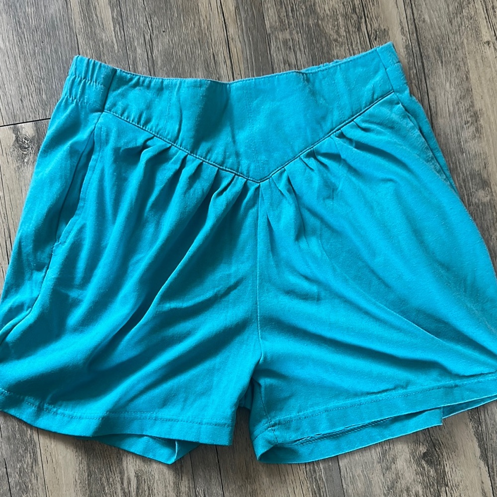☀️VTG teal pull on shorts